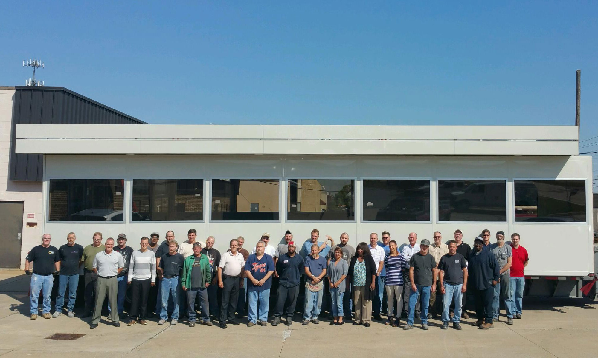 Par-Kut International Team